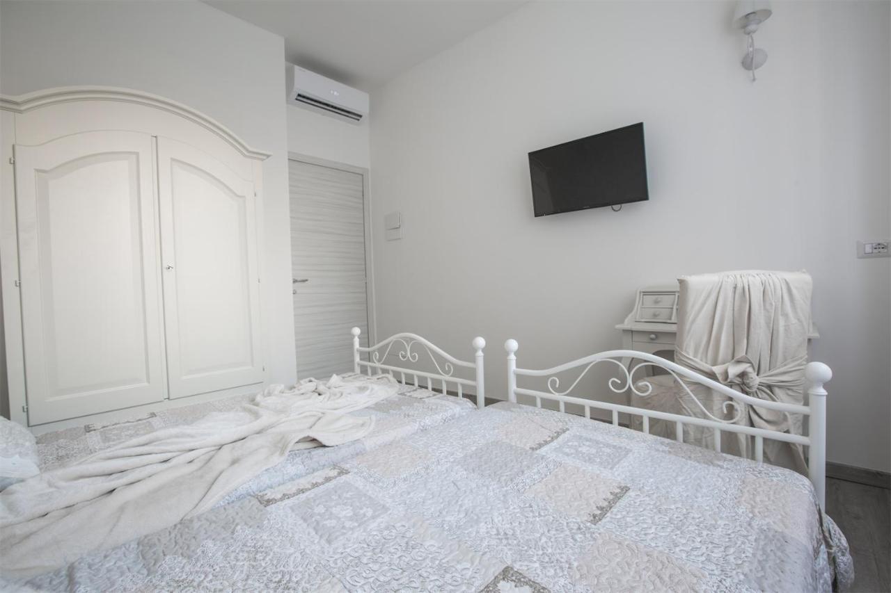 Lilly Chic Monza Bed & Breakfast ภายนอก รูปภาพ
